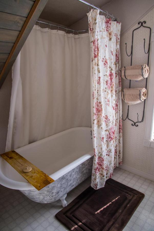 Grist Mill Inn Монтичелло Экстерьер фото