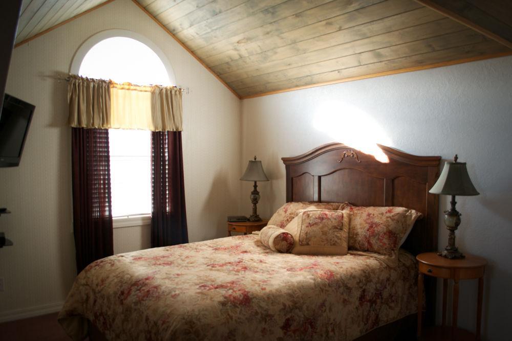 Grist Mill Inn Монтичелло Экстерьер фото