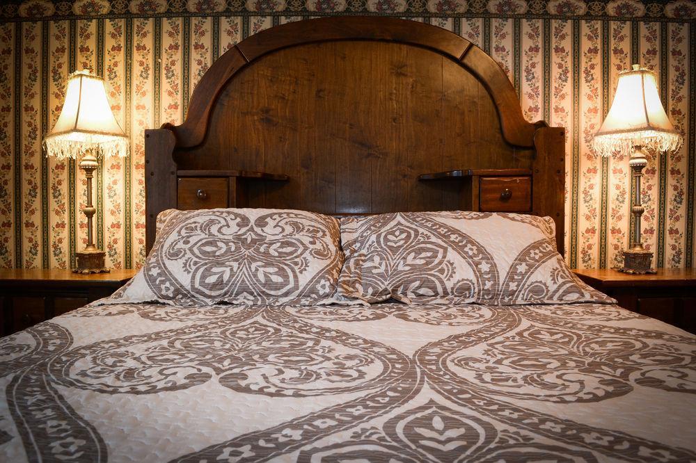 Grist Mill Inn Монтичелло Экстерьер фото