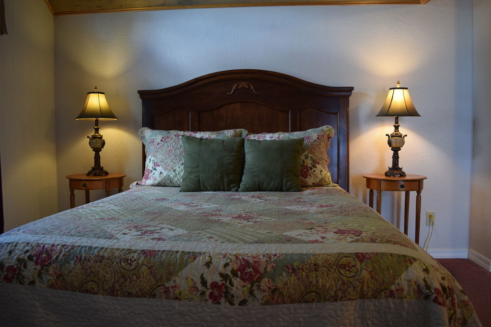 Grist Mill Inn Монтичелло Экстерьер фото