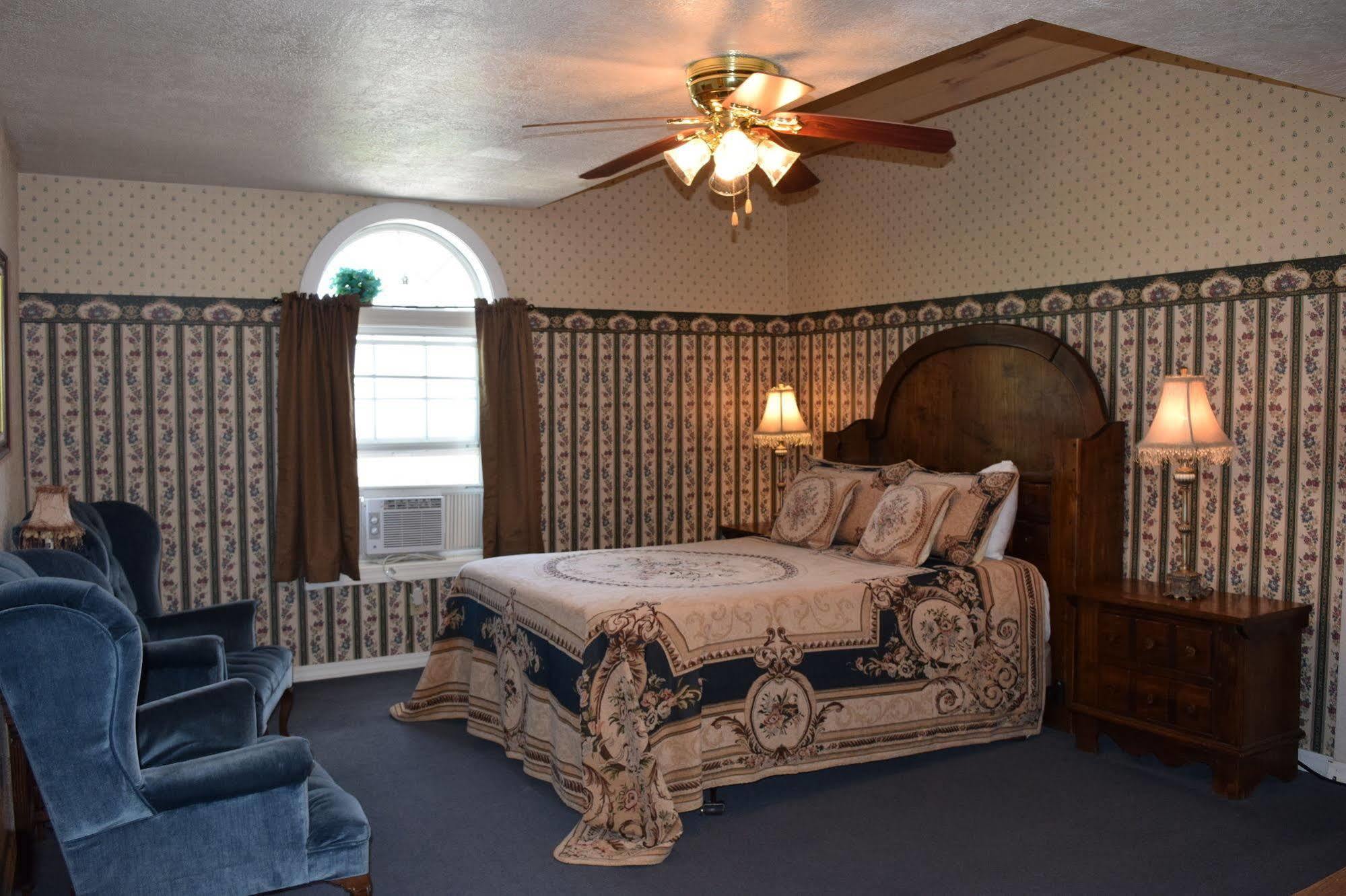 Grist Mill Inn Монтичелло Экстерьер фото